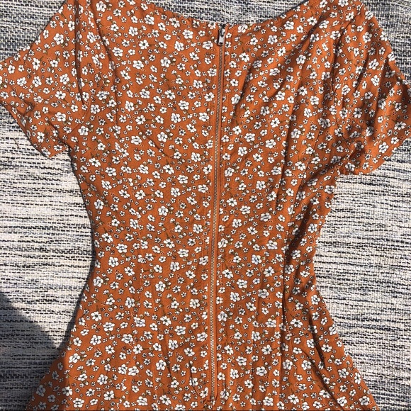 Floral Tie Waist Dress - Picture 3 of 6